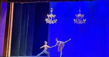 Eleganță în pași de dans. Tinerii artiști cuceresc scena Teatrului ”Oleg Danovski” - 2