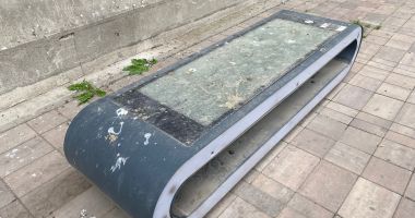 Mii de euro peste care s-a pus praful, la propriu! Băncile și stațiile inteligente din Constanța, un eșec costisitor - 3