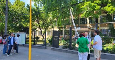 Stire din Cultură-Educație : Barometrul ”Cuget Liber” pentru admiterea 2024 în liceu, comentat de părinți