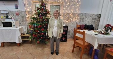 Stire din Social : Profesoară dată afară din casă de propriii fraţi. "Am avut o viață tumultuoasă, dar nu m-am văitat"