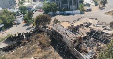 Stire din Eveniment : Incendiu provocat? După 15 ani de abandon, flăcările au ras clubul Bellagio