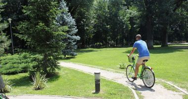 Vreți să ieșiți cu bicicleta în parc? Fiți atenți să nu stânjeniți circulația pietonilor! - 2