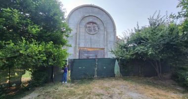 Catedrala Eroilor din Constanța, în paragină. Nici urmă de lucrări, doar miros de nepăsare! - 5
