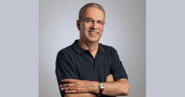 Stire din Politică-Administrație : Edilul Vergil Chiţac: "Alegeți continuitatea! Noul stadion și Sala Polivalentă vor rezolva lipsa infrastructurii sportive din Constanța"