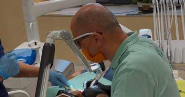 Stire din Sănătate : Tratamentul cariilor se realizează la M&M Dental Team cu un laser de ultimă generaţie