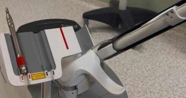 Tratamentul cariilor se realizează la M&M Dental Team cu un laser de ultimă generaţie - 3