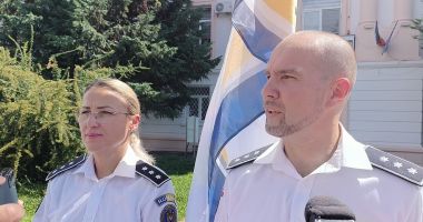 Stire din Eveniment : Polițiștii din Constanța se plâng că sunt epuizați din cauza programului de opt ore şi ameninţă cu demisii