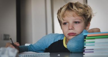 Stire din Sănătate : Cearcănele la copii pot ascunde o mulţime de afecţiuni