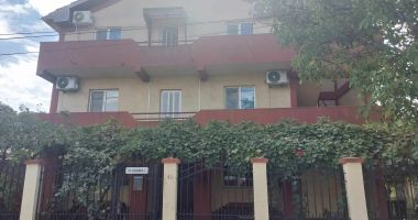 Bătrâni neîngrijiţi şi înfometaţi la Eforie Nord. Centrul de "exterminare" a fost închis - 2
