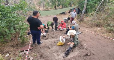 Două milenii de istorie scoase la lumină de arheologi prin vestigiile fortificației Sucidava Moesica - 2