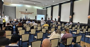 CJC a alocat bani pentru organizarea Festivalului Național de Muzică Ușoară 