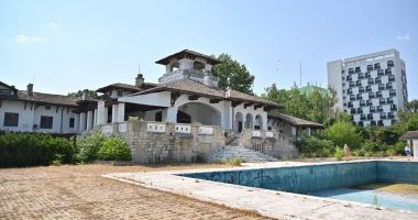 Aleşii locali decid soarta Castelului Reginei Maria din Mamaia! Evaluatorii au stabilit prețul terenului! - 2