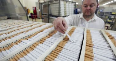 Stire din Economie : Companiile din industria tutunului avertizează: "Nerespectarea calendarului de majorare a accizelor duce la creşterea pieţei negre"