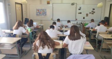IȘJ judecă cu dublă măsură? Containerele Colegiului "Eminescu" nu-s la fel ca cele ale Școlii 30 - 2