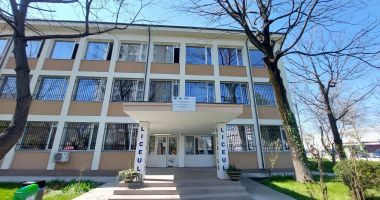 Stire din Cultură-Educație : Liceul "Ovidius", în topul cercetătorilor spațiului la competiția NSS-NASA