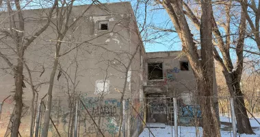 Ruina care sperie un cartier întreg! Fosta Creșă nr. 6 de pe Aleea Topolog, uitată de autorități - 7