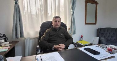 Stire din Social : Criză majoră la Microrezervație. Nu se înghesuie nimeni să aibă grijă de animale!