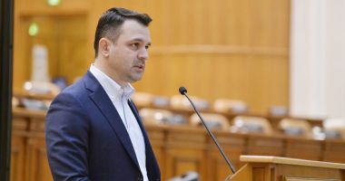 Stire din Politică-Administrație : Deputatul Marian Cruşoveanu, lobby pentru dezvoltarea turismului rural. "Vor exista multe puncte gastronomice"