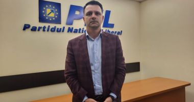 Stire din Politică-Administrație : Deputatul PNL, Marian Cruşoveanu: „Marinarii noştri sunt simboluri ale curajului”
