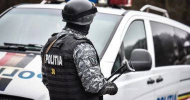 Tainele unor cultivatori de canabis care aprovizionau Constanța cu droguri. "Am cumpărat semințele din Olanda" - 2