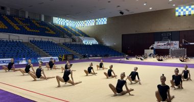 Stire din Sport : Şase sportive din comuna Cumpăna, prezente la selecţia pentru loturile naţionale de gimnastică ritmică