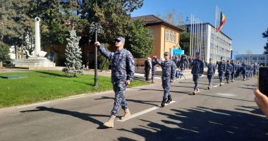 Stire din Cultură-Educație : Deschidere cu fast a noului an școlar, la Colegiul Național Militar "Alexandru Ioan Cuza"!
