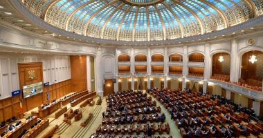 Stire din Politică-Administrație : Primarii își pot delega atribuțiile de stare civilă și funcționarilor publici de la Evidența Populației