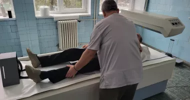 Stire din Sănătate : Vă verificați oasele la timp? Tot ce trebuie să știți despre investigația DEXA