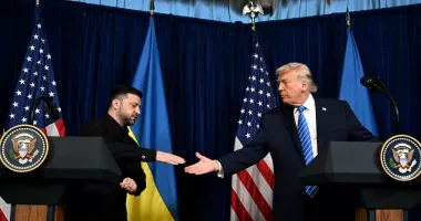 Stire din Actualitate : Ce au convenit Trump și Zelenski în Florida. Garanțiile de securitate, finalizate în totalitate
