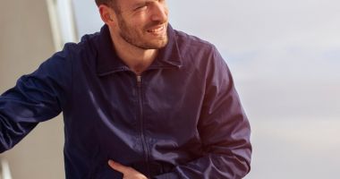 Stire din Sănătate : Durerile inghinale la bărbaţi iradiază, deseori, spre abdomen