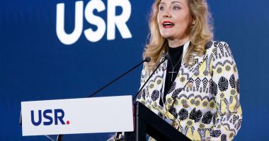 Stire din Politică-Administrație : Unitate și colaborare în susținerea modernizării României. Partidul Reper din Constanța o susține pe Elena Lasconi