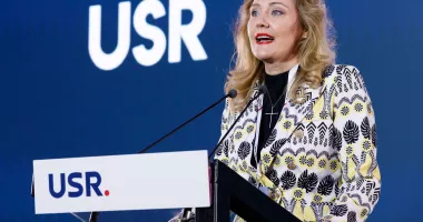 Stire din Politică-Administrație : Elena Lasconi a demisionat! „Nu mai am timp să mă ocup”