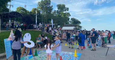 Inovație și ecologie. Copiii transformă deșeurile în costume spectaculoase de Ziua Mediului - 4