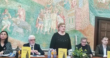 Vernisaj în luna Basarabiei: "Războiul monumentelor nu este altceva decât o contraofensivă culturală" - 3