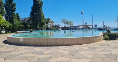 Stire din Social : Fântânile arteziene din Constanța revin în funcțiune! Jocuri de apă și lumini, în fiecare seară de vară