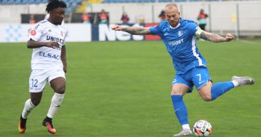 Stire din Sport : Îngrijorare la Constanţa. Farul pierde cu Botoşani şi se afundă în clasament