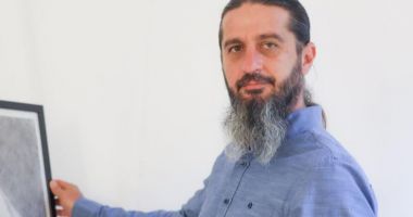 Stire din Cultură-Educație : Schimbare de ștafetă la conducerea Muzeului de Artă Populară. Florentin Sîrbu, director interimar