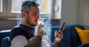 Stire din Sănătate : Țigara după operație. Nu vă puneți sănătatea în pericol!