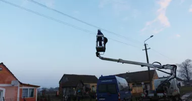 Stire din Eveniment : Gest disperat! Un bărbat din Medgidia a recunoscut că a furat energie electrică pentru încălzirea copiilor