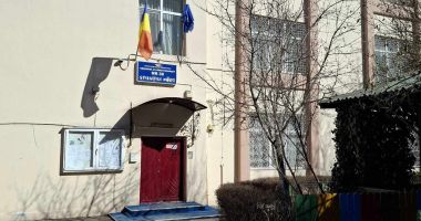 Stire din Social : Grădiniţa "Steluţele Mării" intră în reabilitare. "Totul este vechi, ruginit, înțepenit"