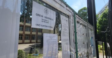 Victimele colapsului României educate: greviști ignorați, elevi în vacanță forțată, părinți debusolați - 2