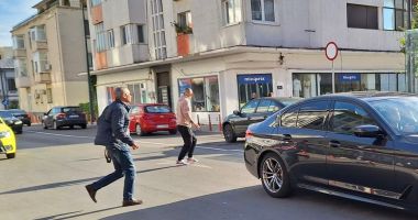 Strada Mihai Viteazu a devenit un haos pietonal! "Am frânat brusc, îl nenoroceam" - 2