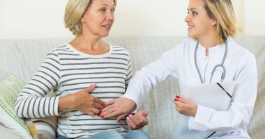 Stire din Sănătate : Hernia hiatală apare din cauza stresului și a unei diete dezechilibrate