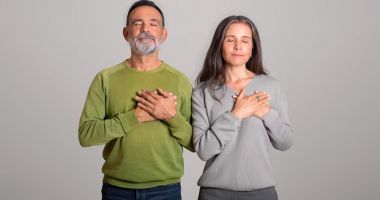 Atacul de cord provoacă modificări degenerative în peretele arterelor ce irigă inima