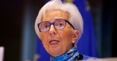 Stire din Actualitate : Christine Lagarde se aşteaptă ca inflaţia în zona euro să continue să scadă
