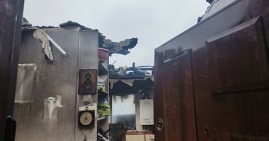Drama constănțenilor din blocul cu mansarda arsă continuă. Clădirea s-a inundat din nou - 2
