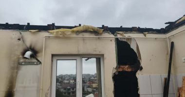 Drama constănțenilor din blocul cu mansarda arsă continuă. Clădirea s-a inundat din nou - 3