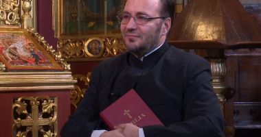 Anchetă la Liceul Energetic din Constanța. Un profesor de Religie, implicat într-un scandal sexual! - 2