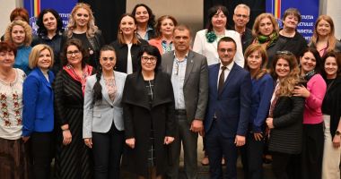 Stire din Cultură-Educație : IȘJ Constanța, fruntaș la proiecte europene, codaș la conferințe de presă
