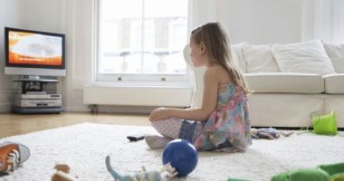 Stire din Social : Se schimbă legea! Reclamele la alimente nesănătoase, interzise în timpul programelor pentru copii